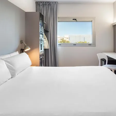 Valencia Aeropuerto Hotel