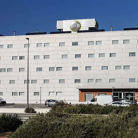 Valencia Aeropuerto Hotel 2*
