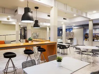 Hotel Valencia Aeropuerto 2*